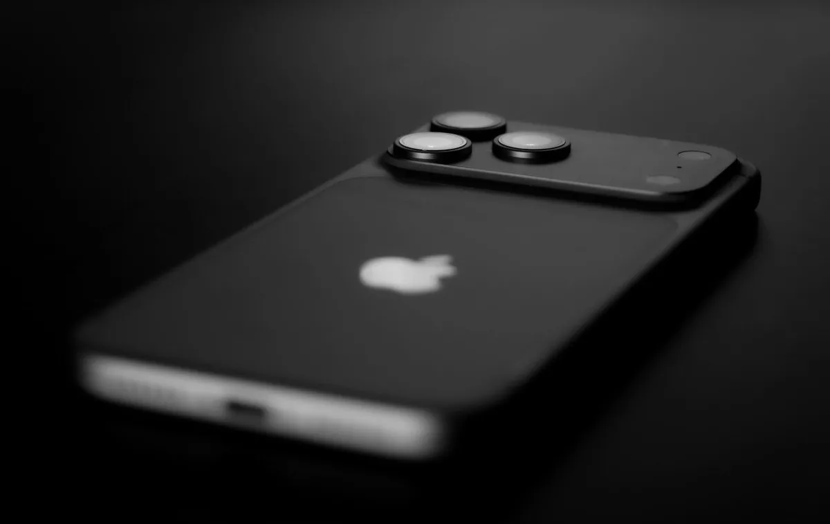Чому iPhone 18 не отримають усі функції Siri AI: повна розшифровка
