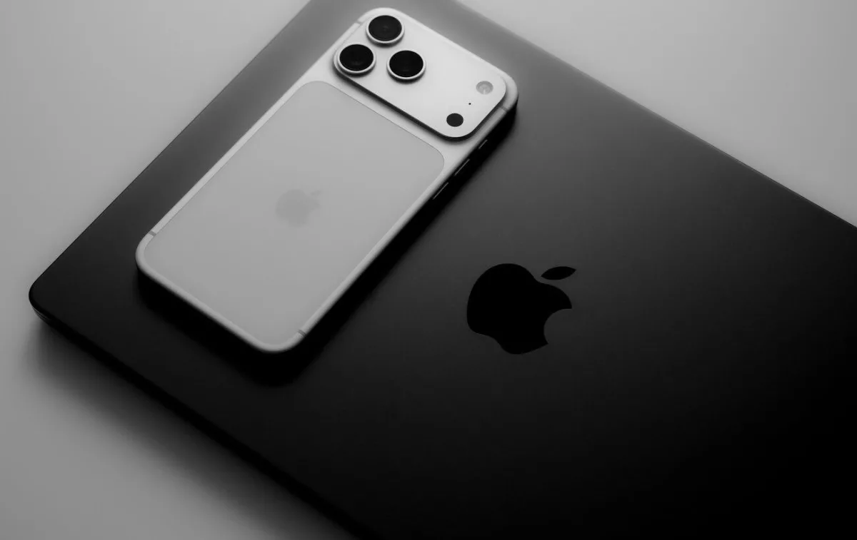 iPhone 18 Pro: що розкрила кібератака про камеру й модеми