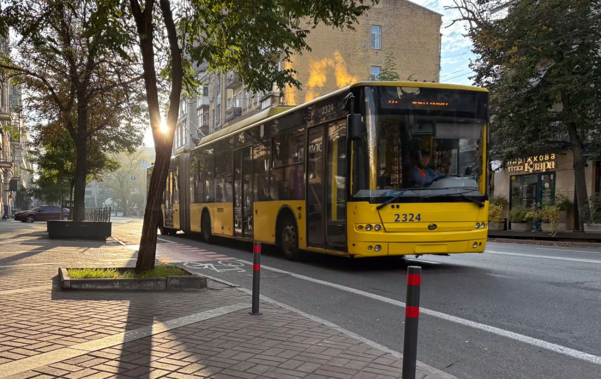 У Києві з 1 липня скасують безоплатний проїзд для школярів